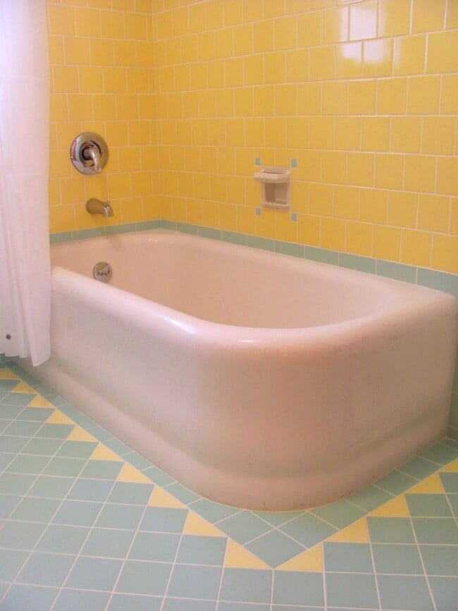 Photo - Vintage Arts & Crafts style, fully-remodel...