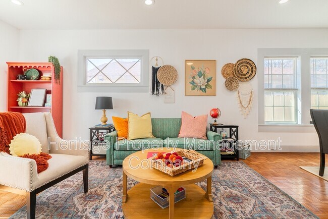 Photo - 475 E French Pl