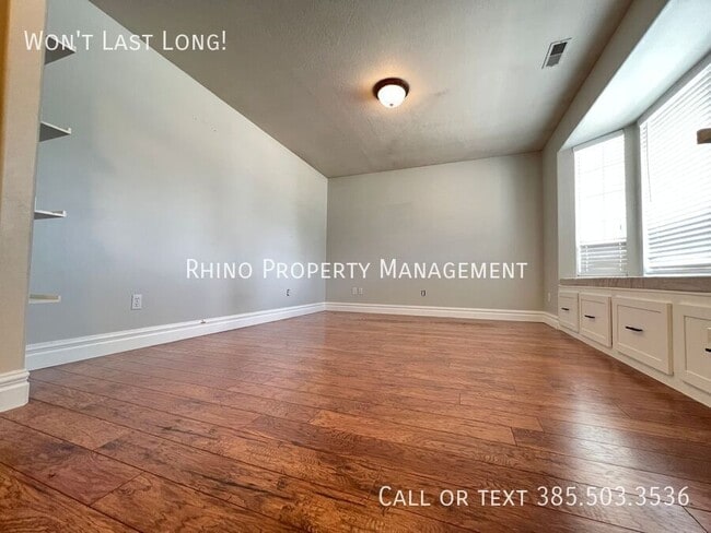 Photo - 2951 W 1060 N