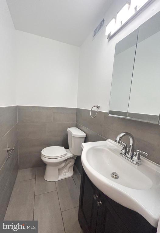 Photo - 7053 Paschall Ave