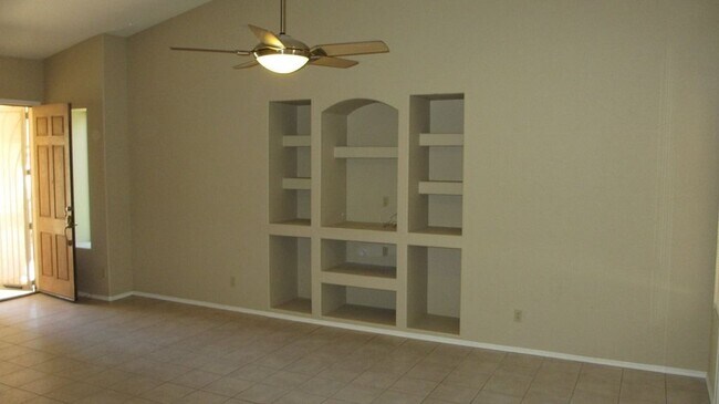 Photo - 2471 W Hemlock Way
