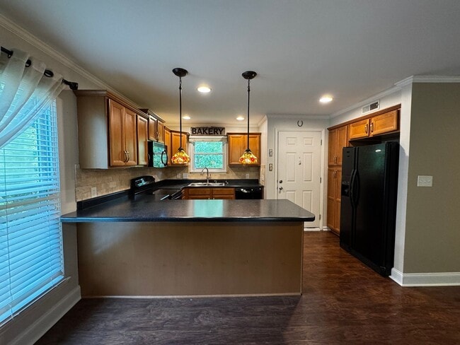 Photo - 132 Turnwood Ln