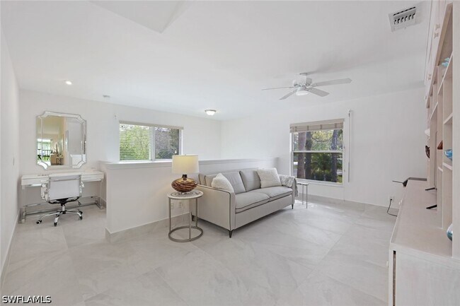 Photo - 881 Gulf Pavillion Dr Unit 201