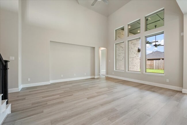 Photo - 7523 Mariposa Wy