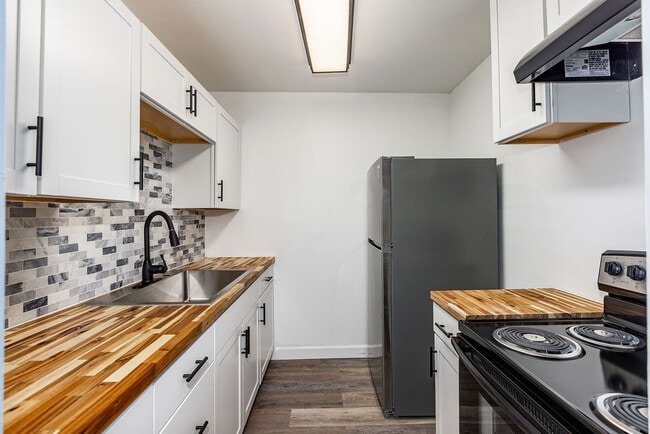 Residence at 249 - Residence at 249