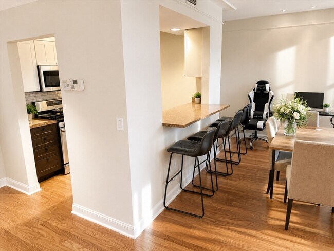 Photo - 1597 Washington St Unidad 505