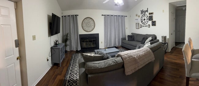 Photo - 7701 Flannagan Ct Unit 5