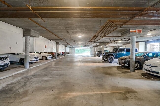Photo - Secure and Convenient Multi-Unit Asset in Central Inglewood