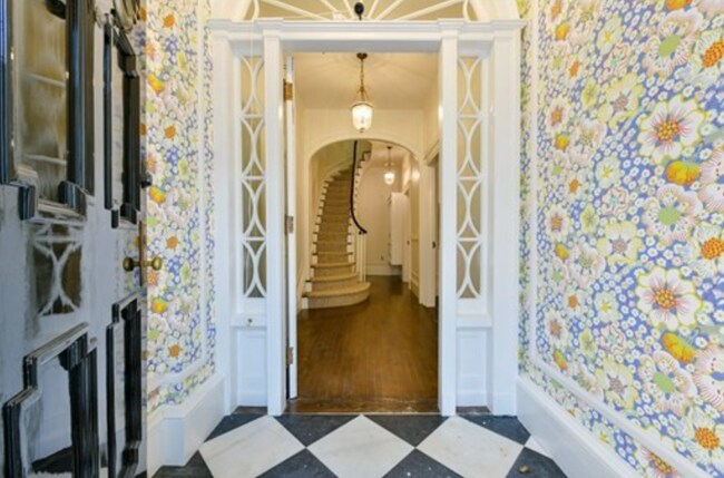 Photo - 48 Mount Vernon St