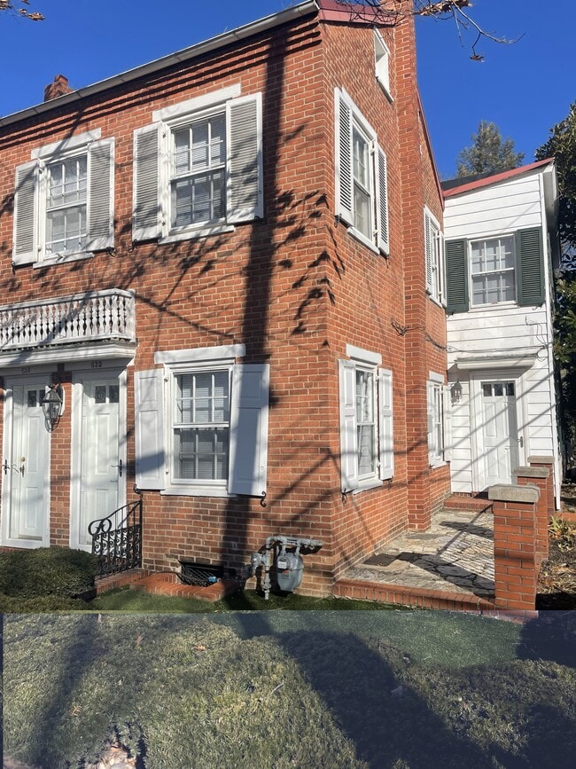 Building Photo - 635 S Front St Unit 635 S Front St