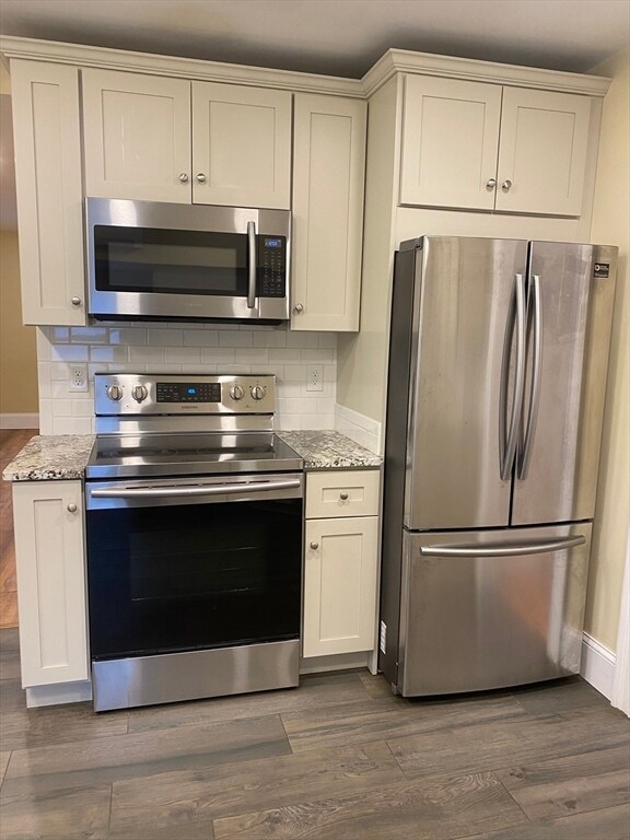 250 Lexington St Unit 3