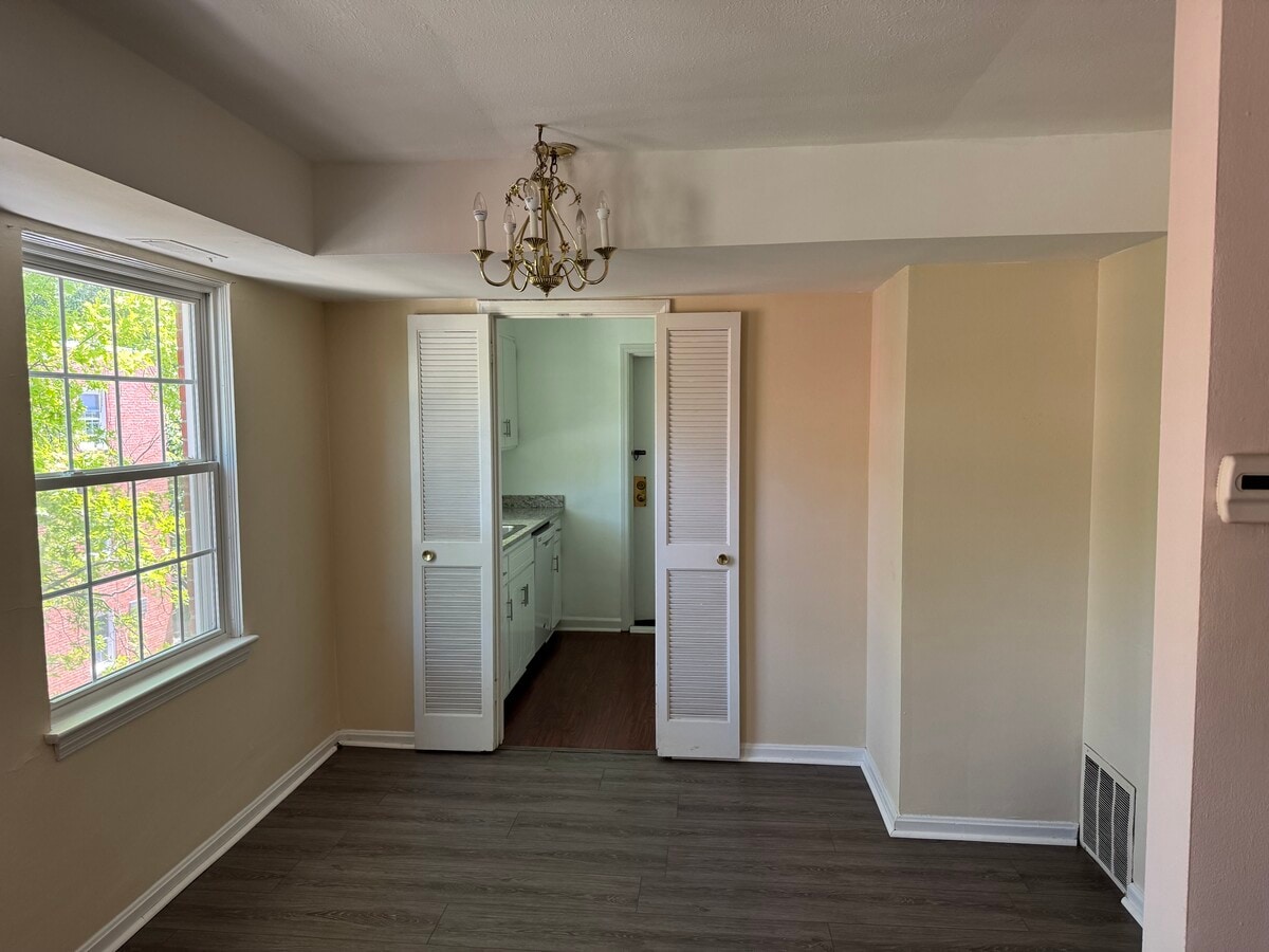 Photo - 19436 Van Aken Blvd Unit 307
