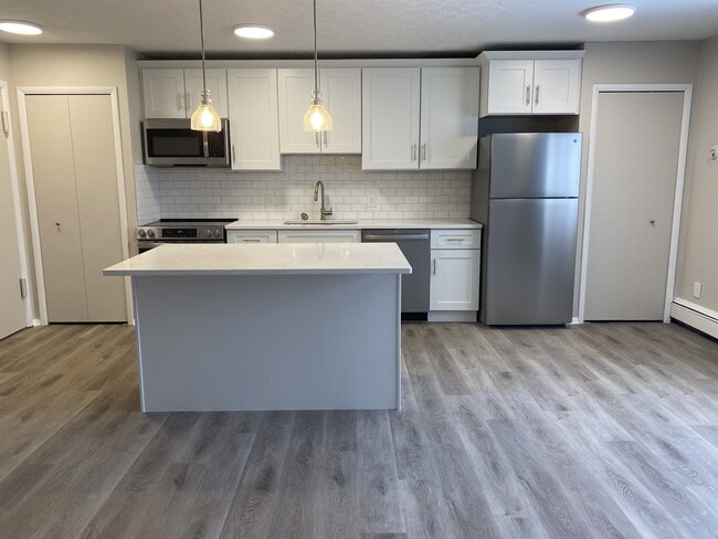 Cedarwood Estates Apartments