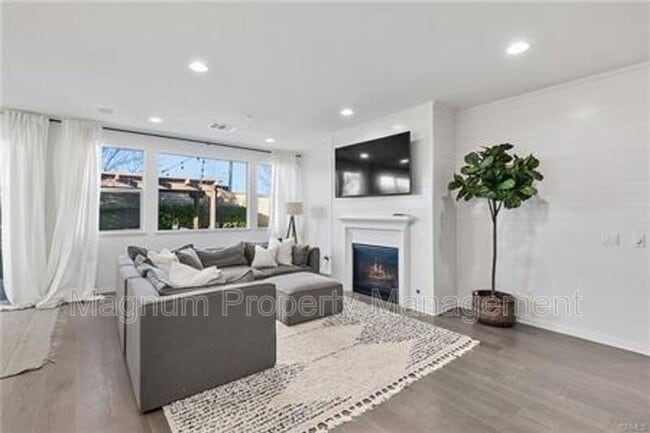 31650 Sweetwater Cir