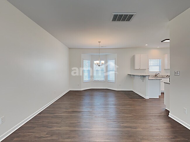 Photo - 1009 Fieldmere Place