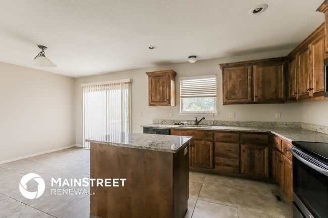 Photo - 410 Golfview Dr