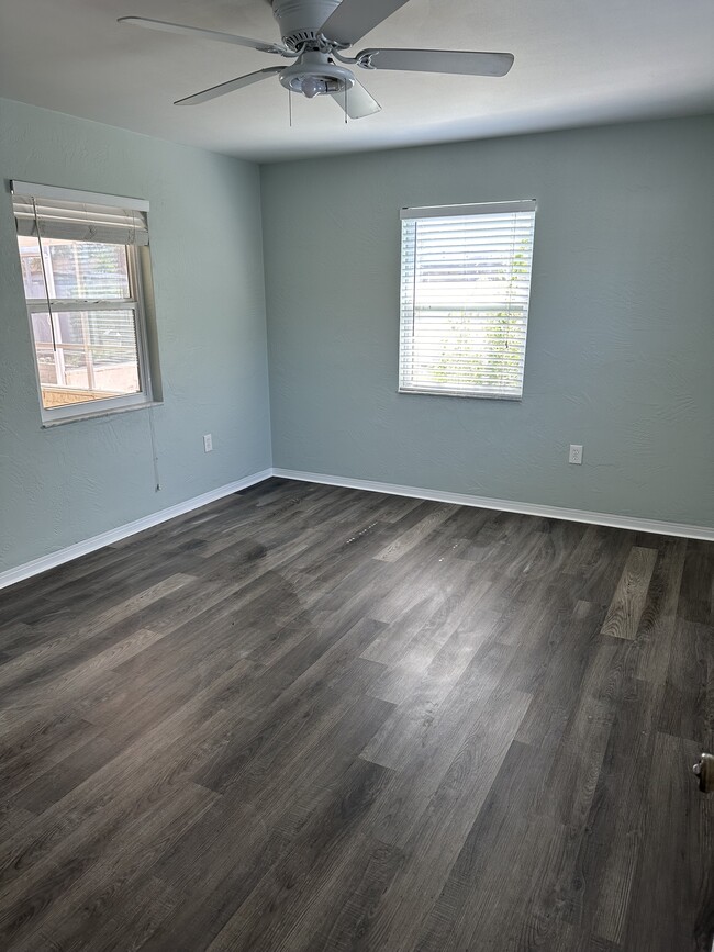 Building Photo - 3595 61st St N Rental