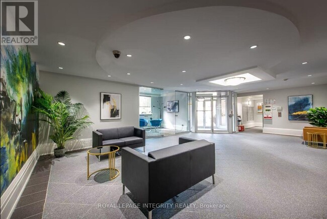 Photo - 429 Somerset St W Unit 604
