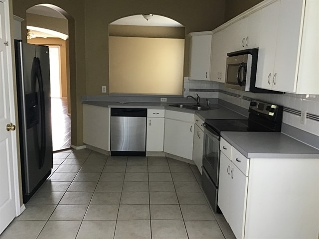 Photo - 922 Lake Biscayne Way