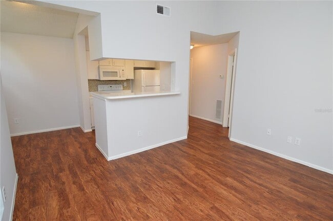 Photo - 8625 Mallard Reserve Dr Unit 201