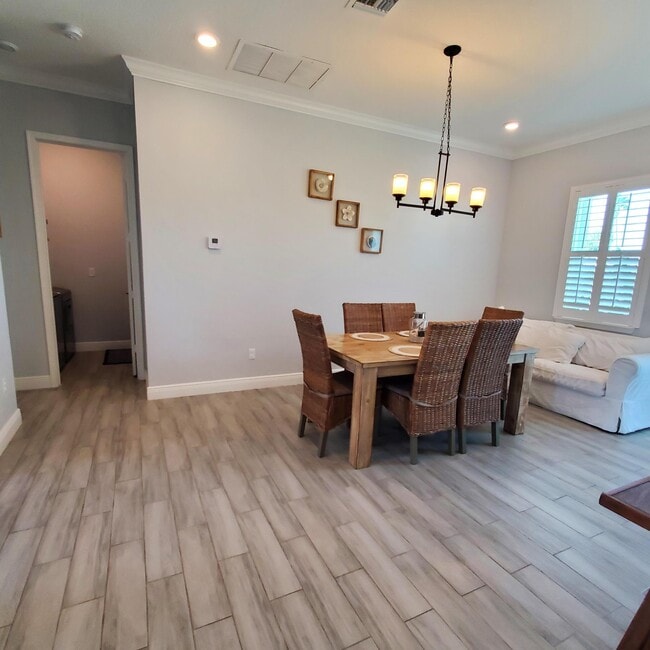 Photo - 2161 SE Sunflower St