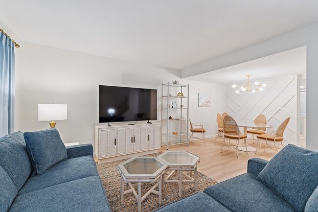 Building Photo - 11830 Brier Patch Ct Rental
