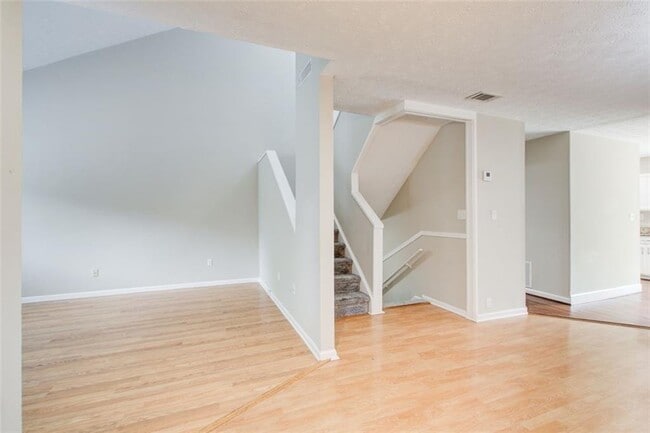 Photo - 1301 Parkaire Crossing