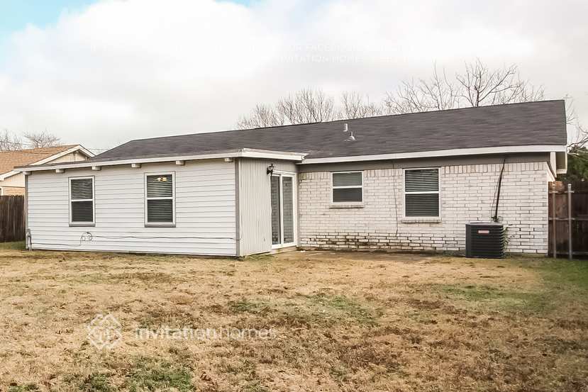 Photo - 1231 Rutherford Dr