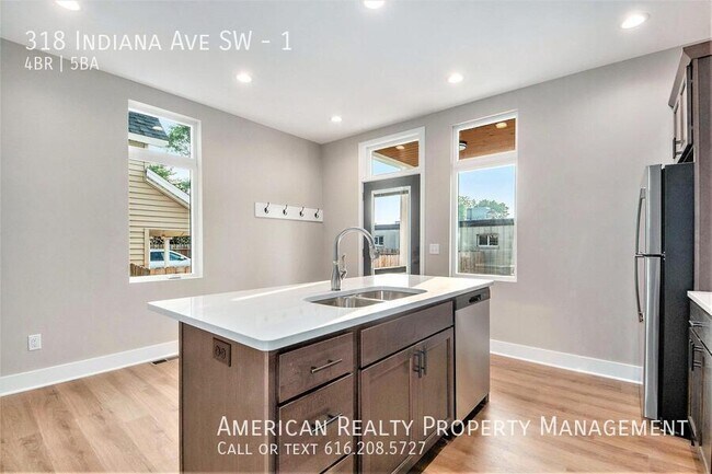 Photo - 318 Indiana Ave SW Unit 1