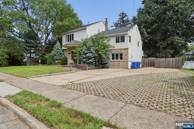 Photo - 307-7 Dorothy St