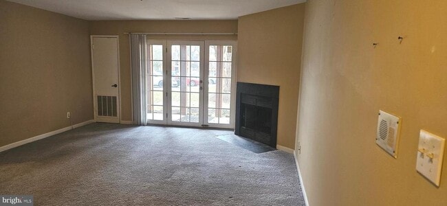 Photo - 4906 Columbia Rd Unit 4