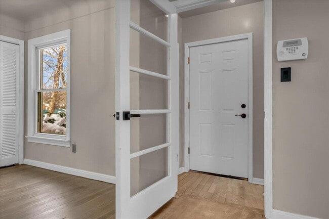 Photo - 20285 Glastonbury Rd