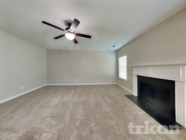 Photo - 1283 Cypress Trce