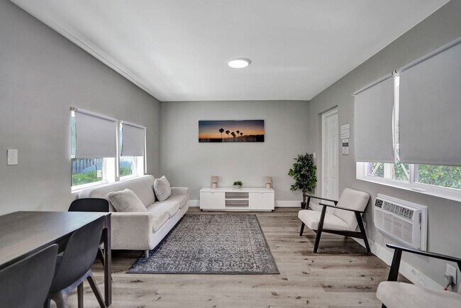3204 NE 9th St Unit SI ID1503954P