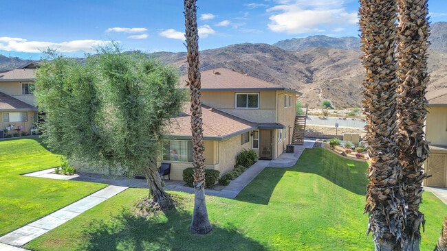 Photo - 72592 Edgehill Dr Unit 2