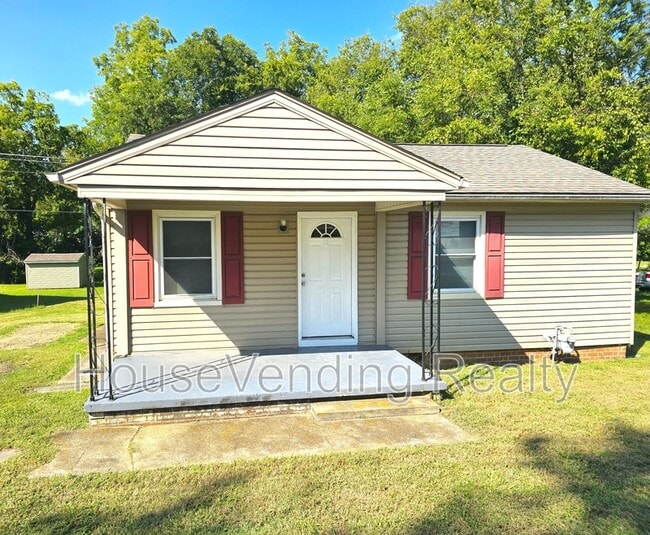 Building Photo - 429 Main Rd Rental