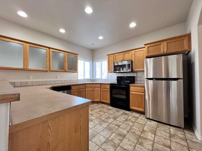 Photo - 5193 Toscana Ave N
