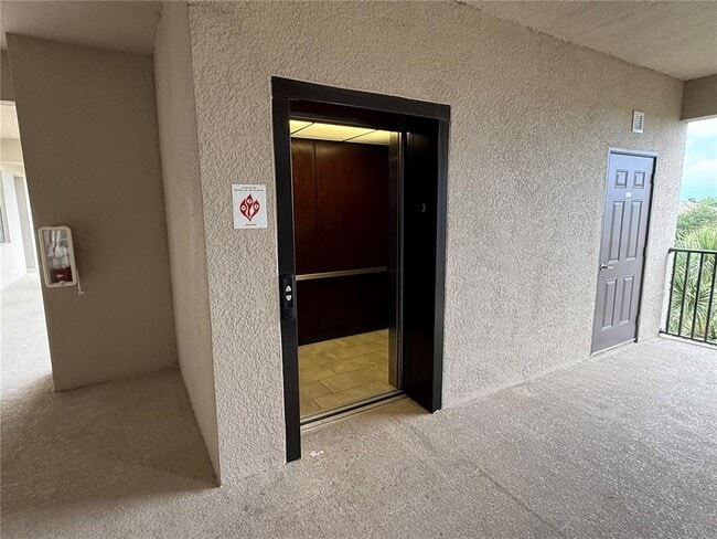 Photo - 17810 Gawthrop Dr Unidad 305