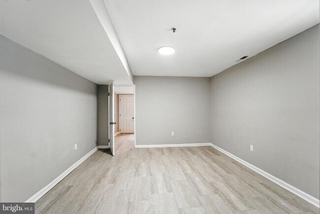 Photo - 2100 Homewood Ave