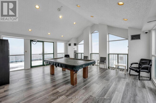 Photo - 115 Hillcrest Ave Unit 905