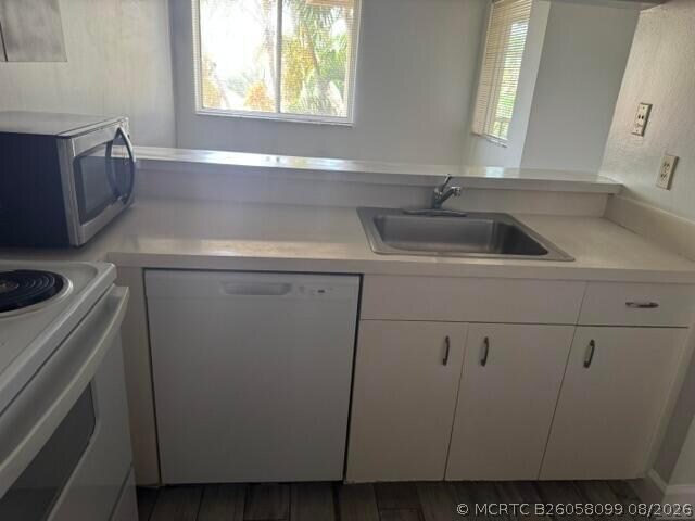 Photo - 22303 Glenmoor Dr