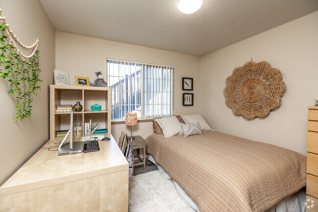 4BR, 2BA - 1,096SF - Fourth Bedroom