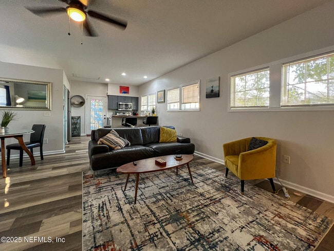 Photo - 3568 Riverside Ave Unit C