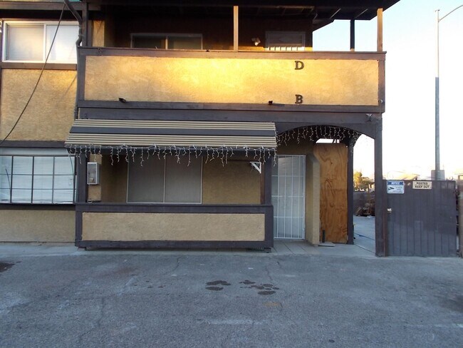 Photo - 6208 Ilanos Ln Unit B