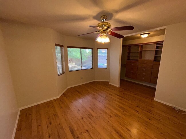 Photo - 12521 W Myer Ln