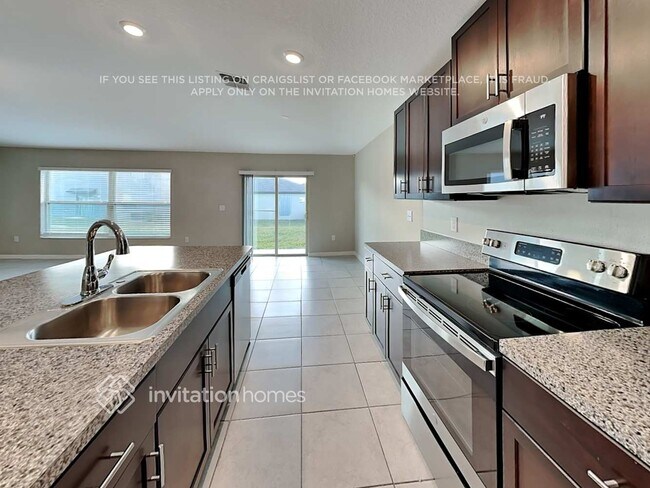 Photo - 1549 Blue Rose Dr