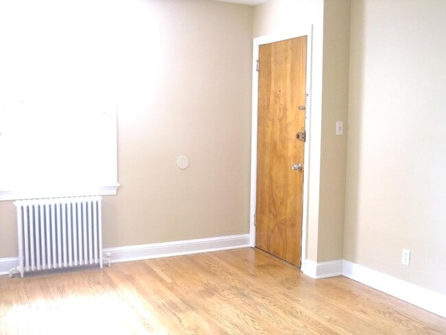 Photo - 8401 Greenwood Ave Unit 3