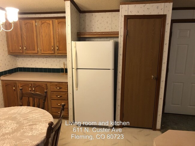 Photo - 611 N Custer Ave
