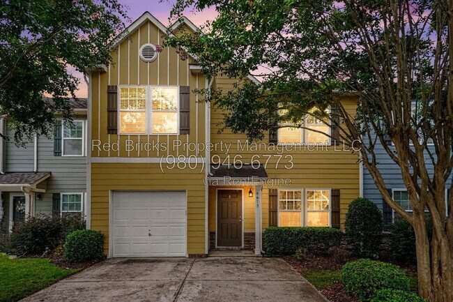 4613 Tradd Cir