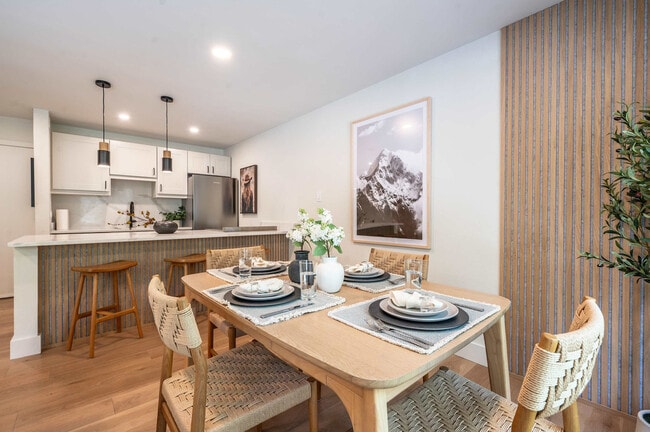 Photo - 725 E Main St Unit ID1241249P